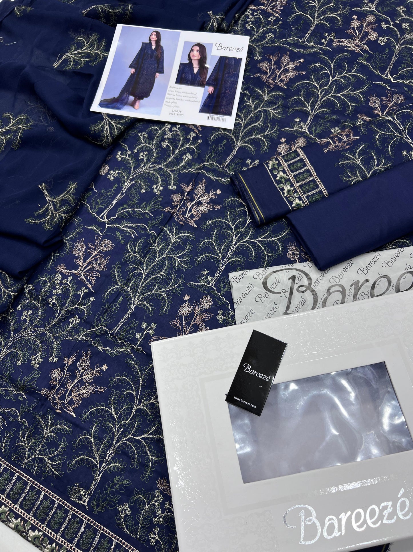 BAREEZE LAWN WITH BAMBER EMBROIDERY DUPATTA