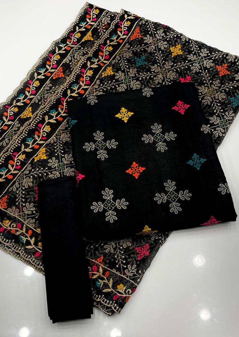 Lawn Embroidery Suit 3 PCS